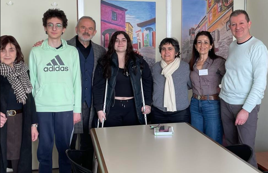 Το 3ο ΓΕΛ Καβάλας «αγκαλιάζει» την κοινωνία της πόλης μας